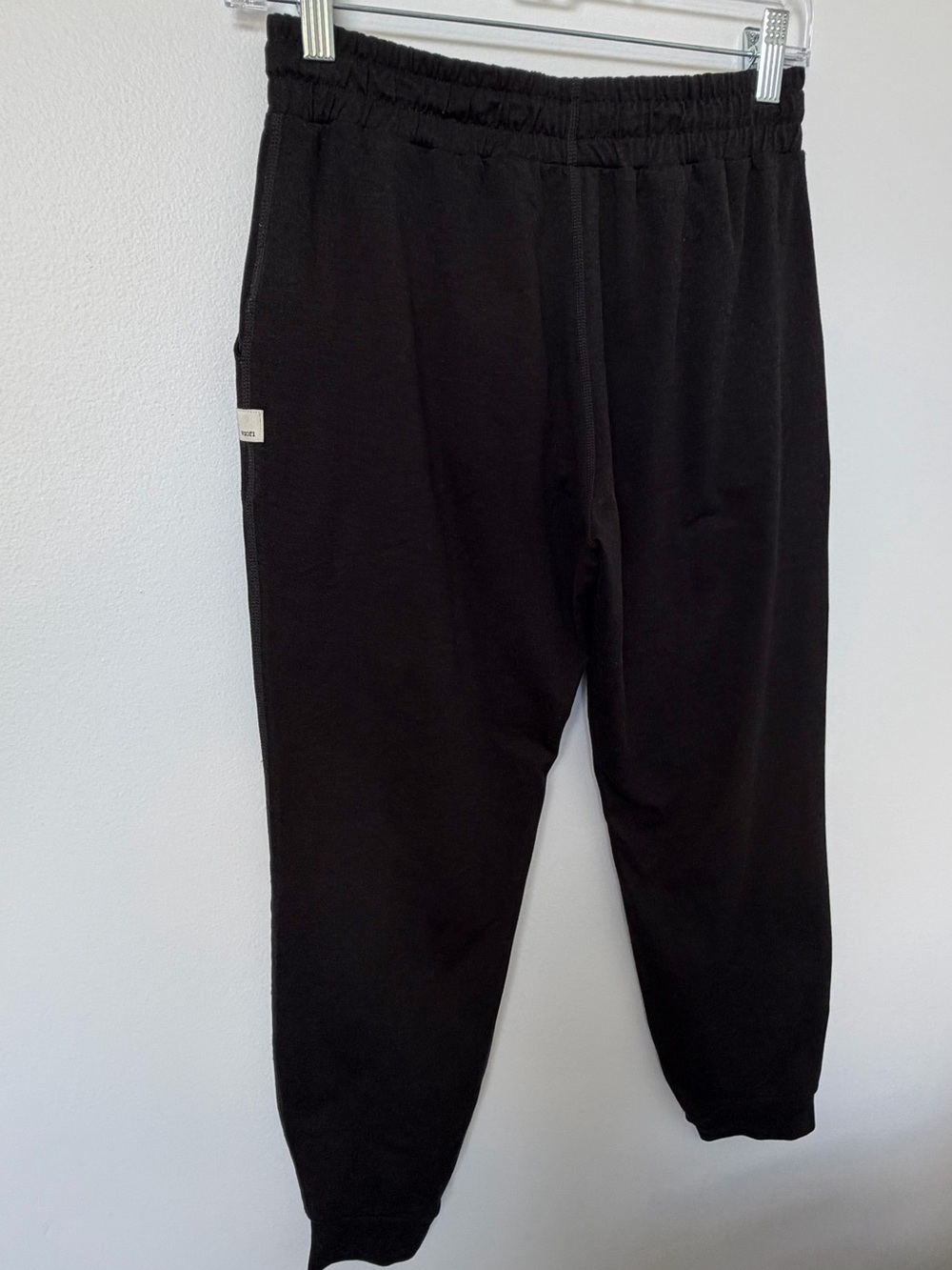 Vuori Performance Jogger - Picture 4 of 6